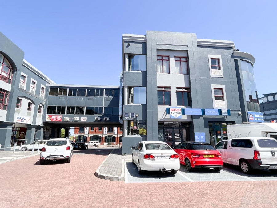 To Let commercial Property for Rent in Oakdale Western Cape